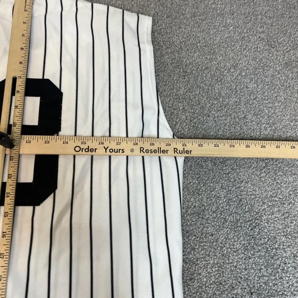 Sox Jersey Mens Medium White Black Baseball Pinstripe Button Front 18 Sleeveless - Picture 13 of 13